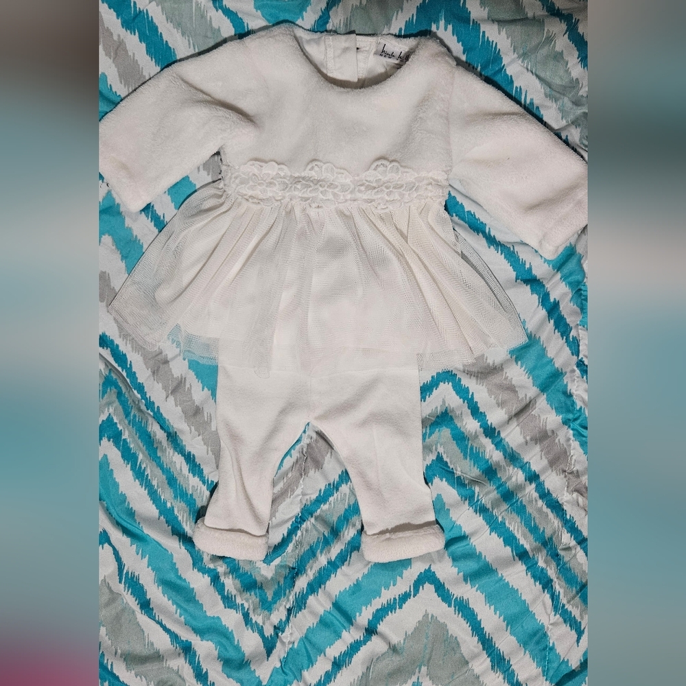 Nicole by Nicole Miller White Baby Dress Set